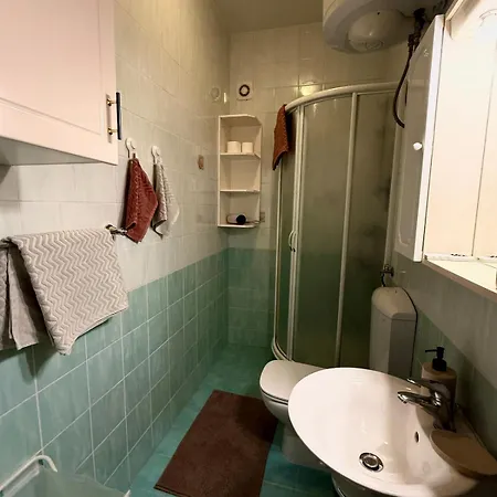 Blue Horizon Apartment *